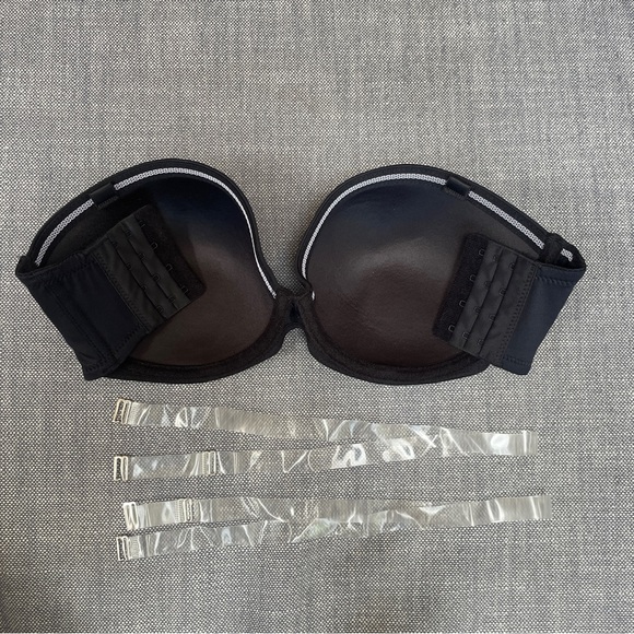 Convertable Bra Strapless, Backless, Clear Straps, or Traditional, Black 34 D - Picture 4 of 10